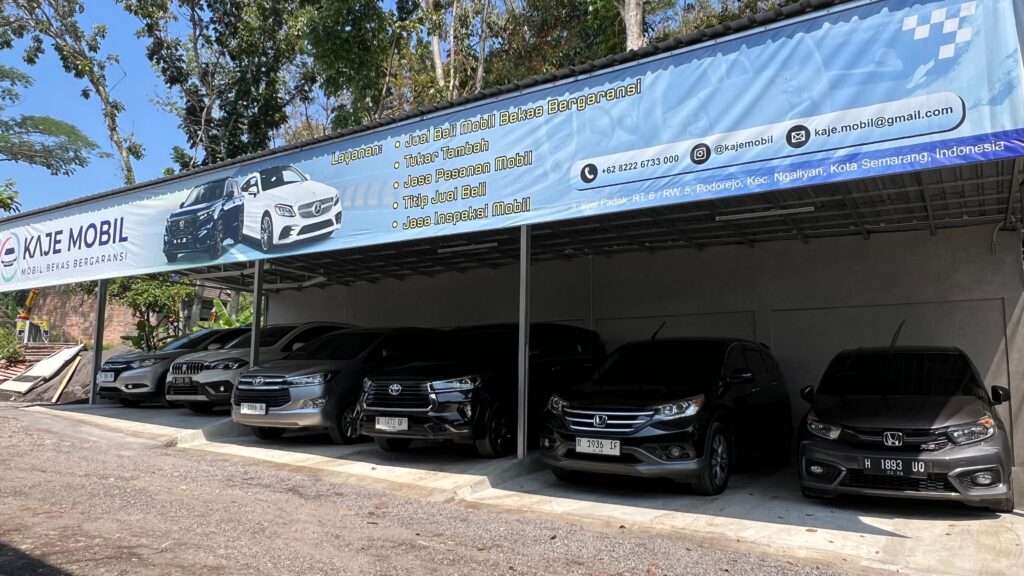 Mobil murah bekas innova rebon semarang